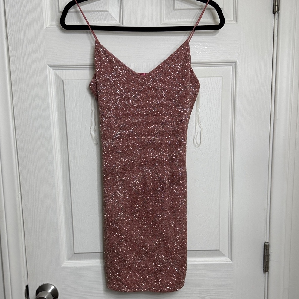 Elegant Pink Glitter Dress